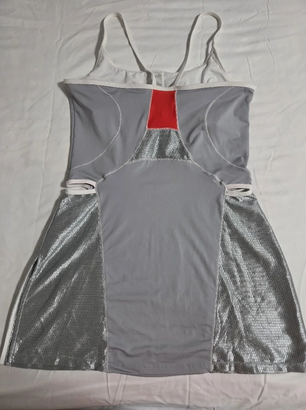 Nike Light Gray/silver Dri-fit Mesh-Panel Athletic Tank Reflective Top. Sz M